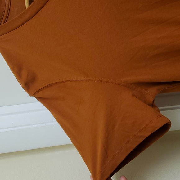 New with tags Old navy men's V neck short sleeve tee size large - Picture 3 of 6